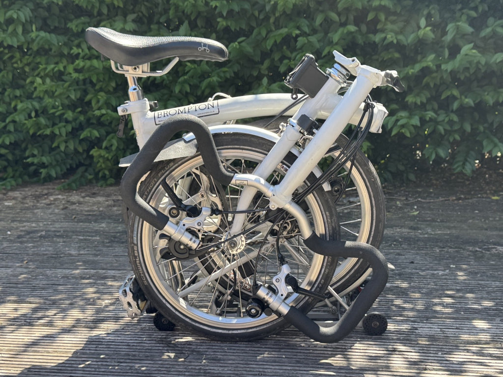 Brompton 2012 P6R folding bicycle 6 Speed, White