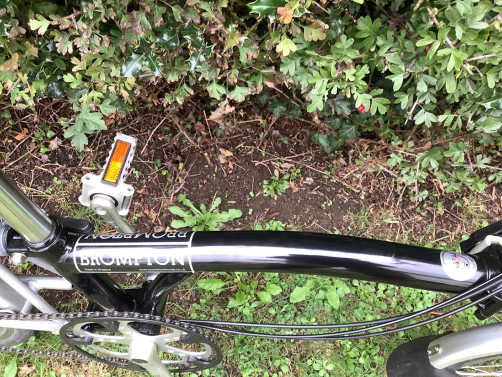 Brompton  M6L (6 Speed) folding bicycle -  (Mint Condition)