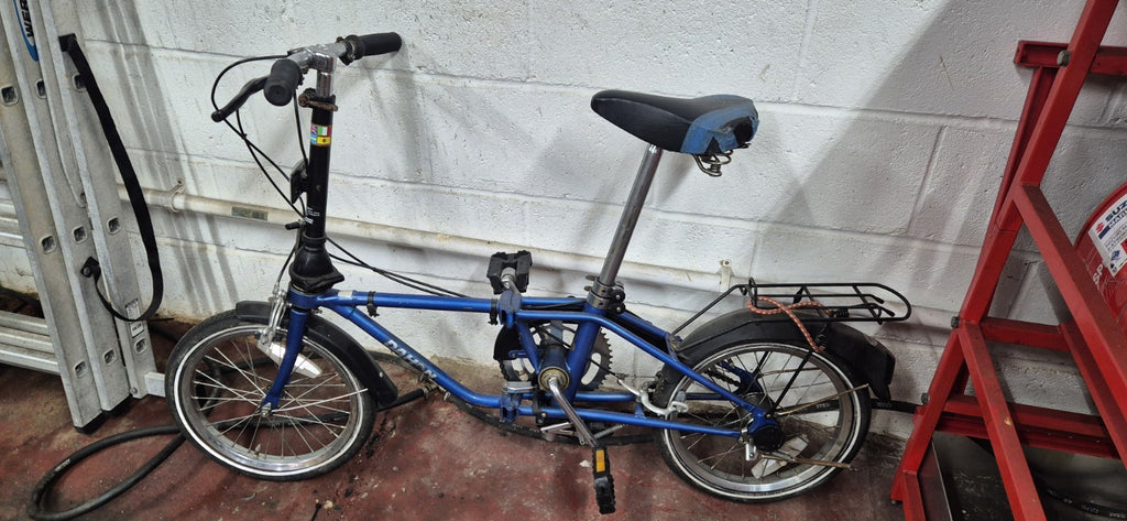 Dahon Vintage Folding Bicycle in blue 3 sturmy archer gears