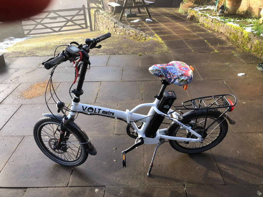 Volt Metro Folding Bike in white