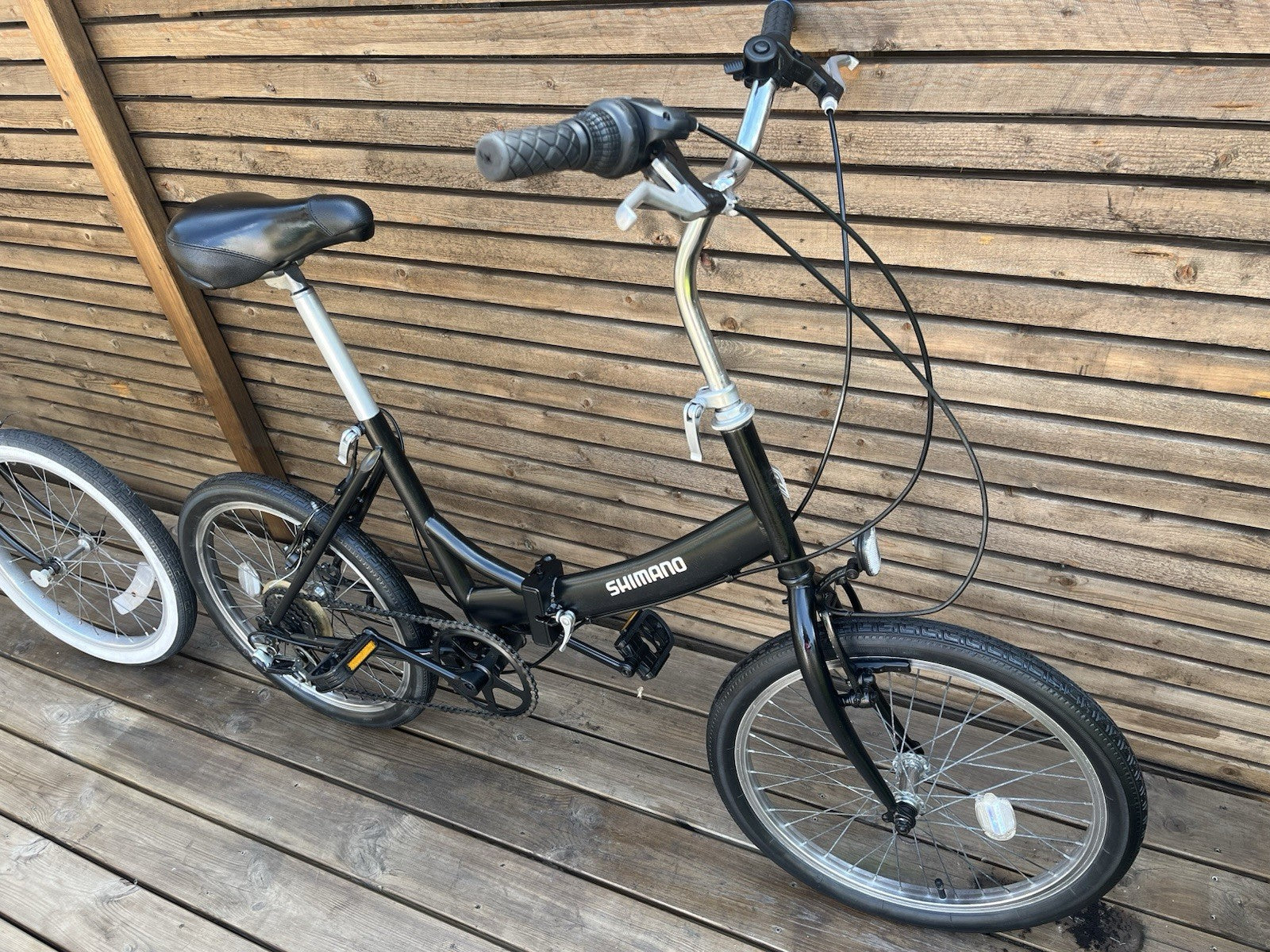 Raleigh - 6 speed Shimano Folding Bike 20in Wheels with carrying bag