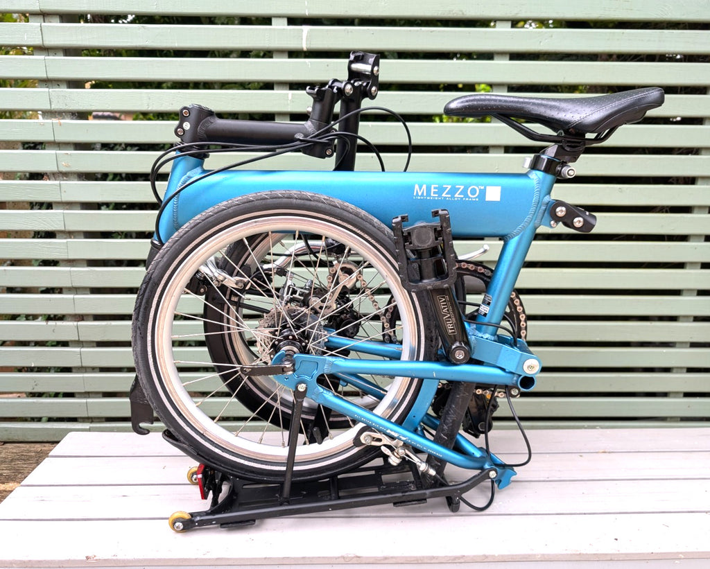 Mezzo D9 Folding Fold-up Foldable Bike with Rear Rack Bag