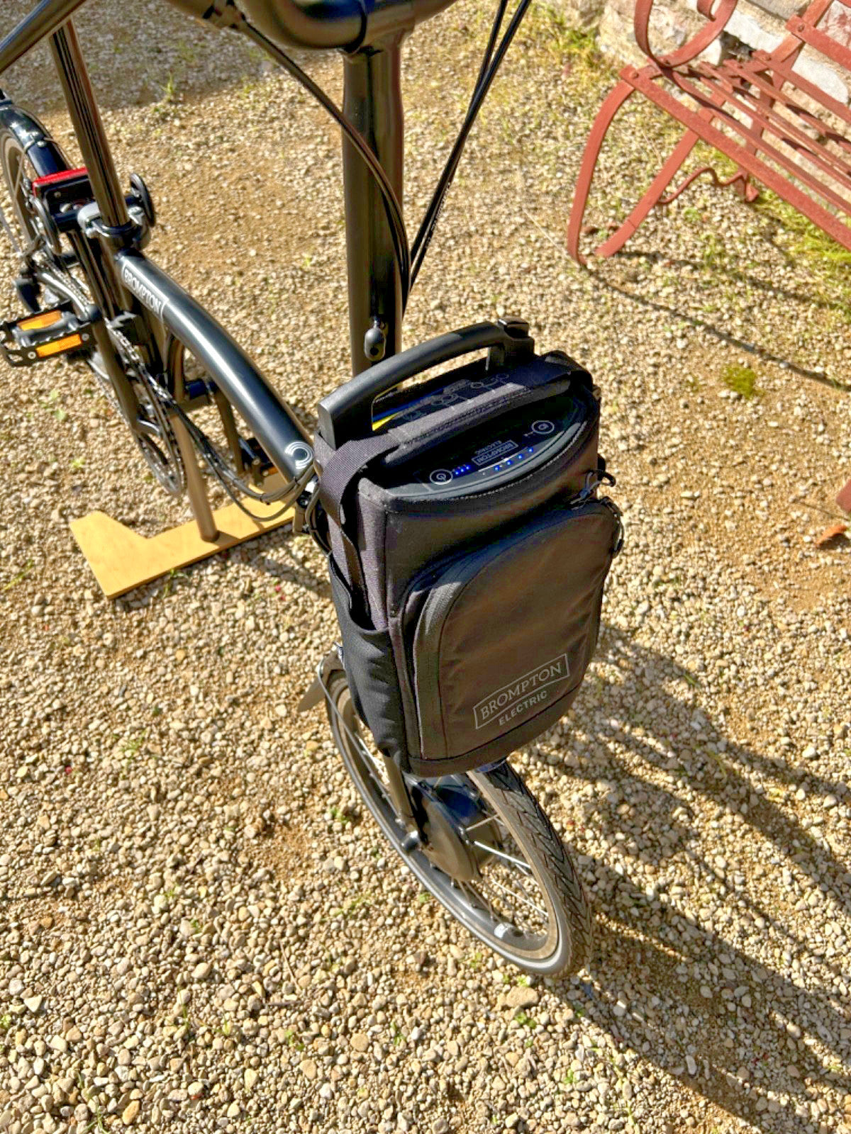 Brompton Electric C-Line folding bike H4L 4-speed black