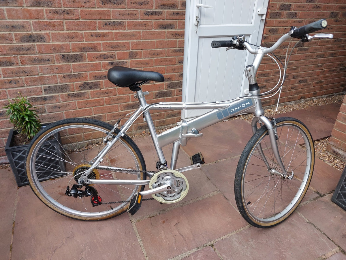 Dahon Espresso fullsize folding bike, index gears, aluminium