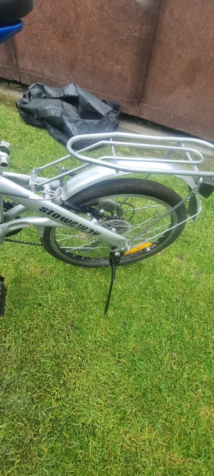 Ventura Stowaway Folding Bike 20 Wheels Excellent Condition Collection Only