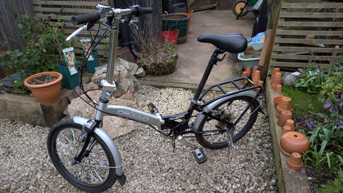 Aluminium Apollo Transition folding bike in good condition with a comfort saddle