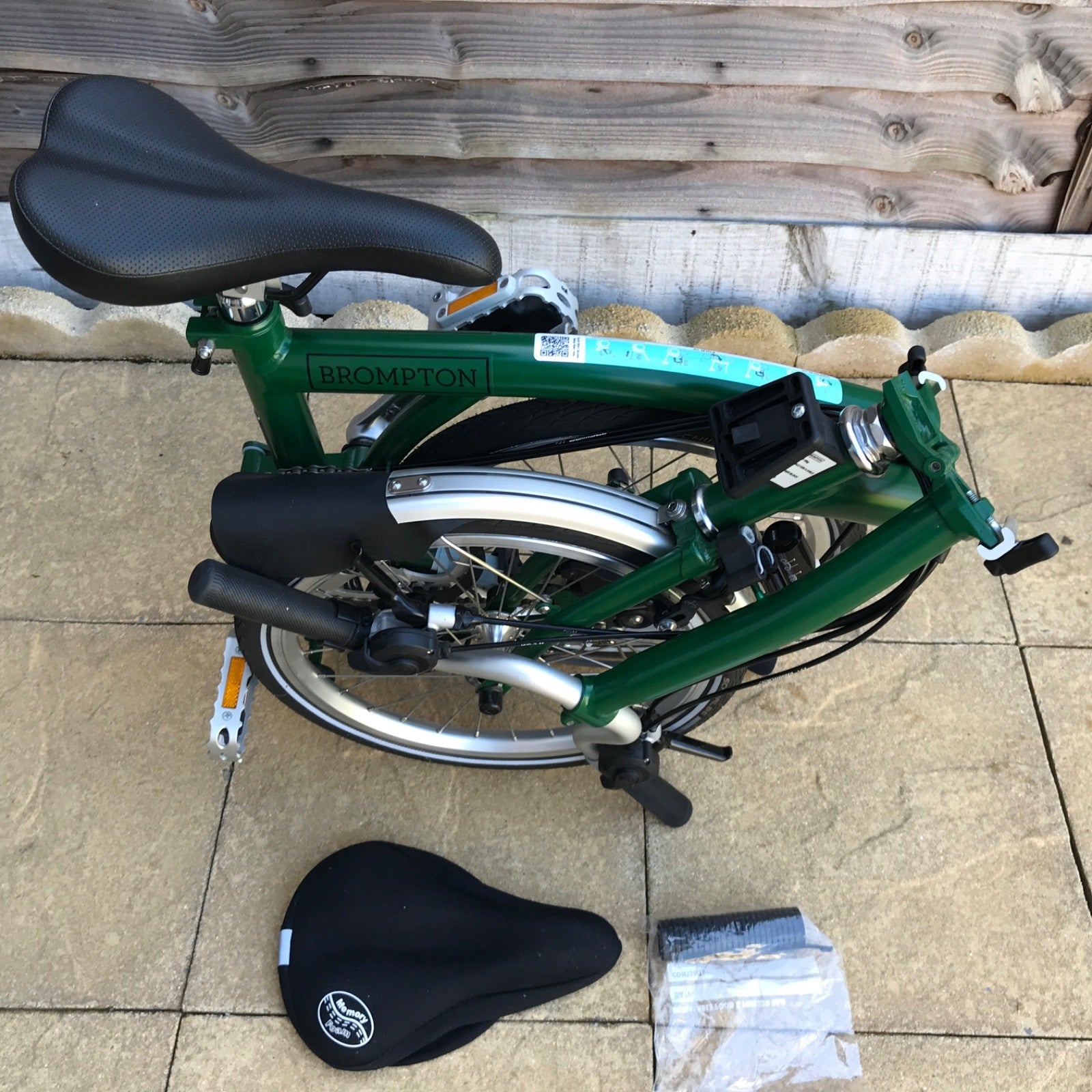 Brompton C Line folding bike 4 speed, dark green, excellent condition