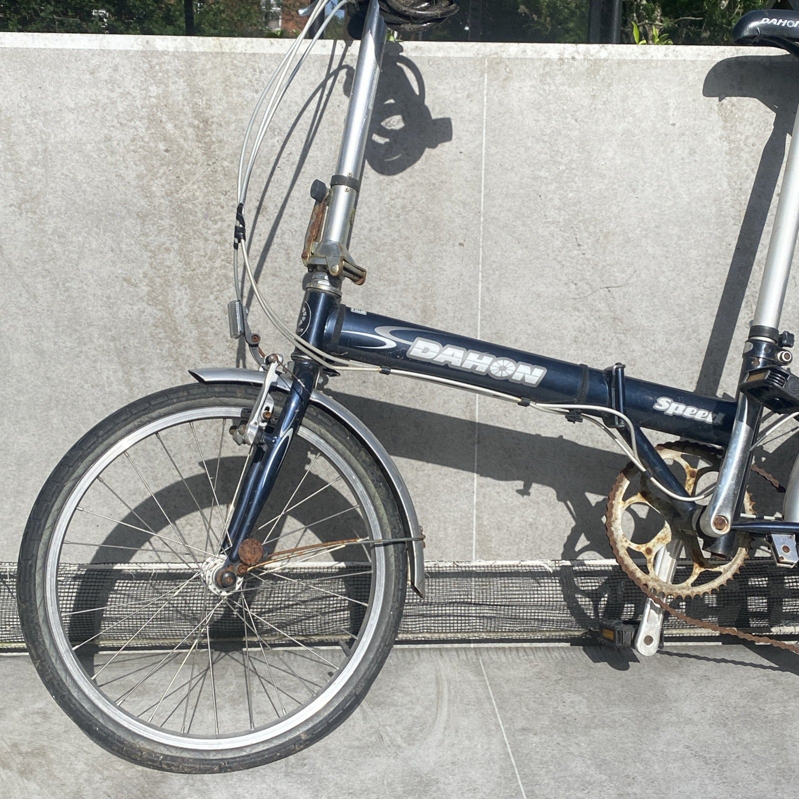 Dahon Speed Folding Bike - Project/Spares or Repair
