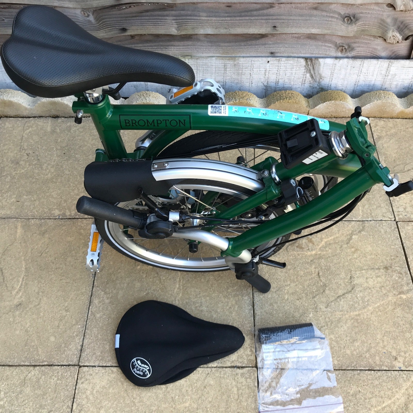 Brompton C Line folding bike 4 speed, dark green, excellent condition