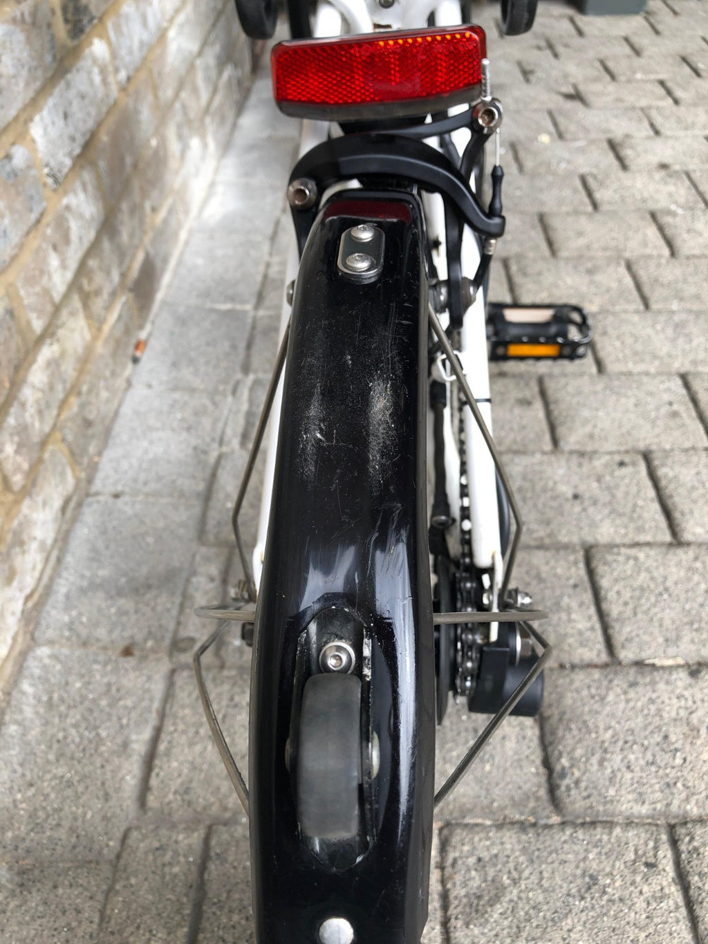 Brompton Electric White Mid 2 Speed (M2L) - Ex-Demo - VERY CHEAP GREAT DEAL!