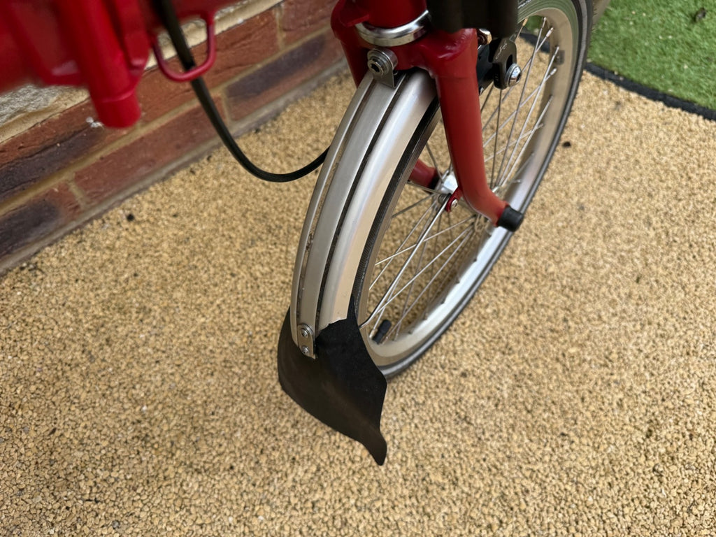 Brompton M3L Folding Bike - Red, 2021 year, Excellent Condition with Easy Wheels