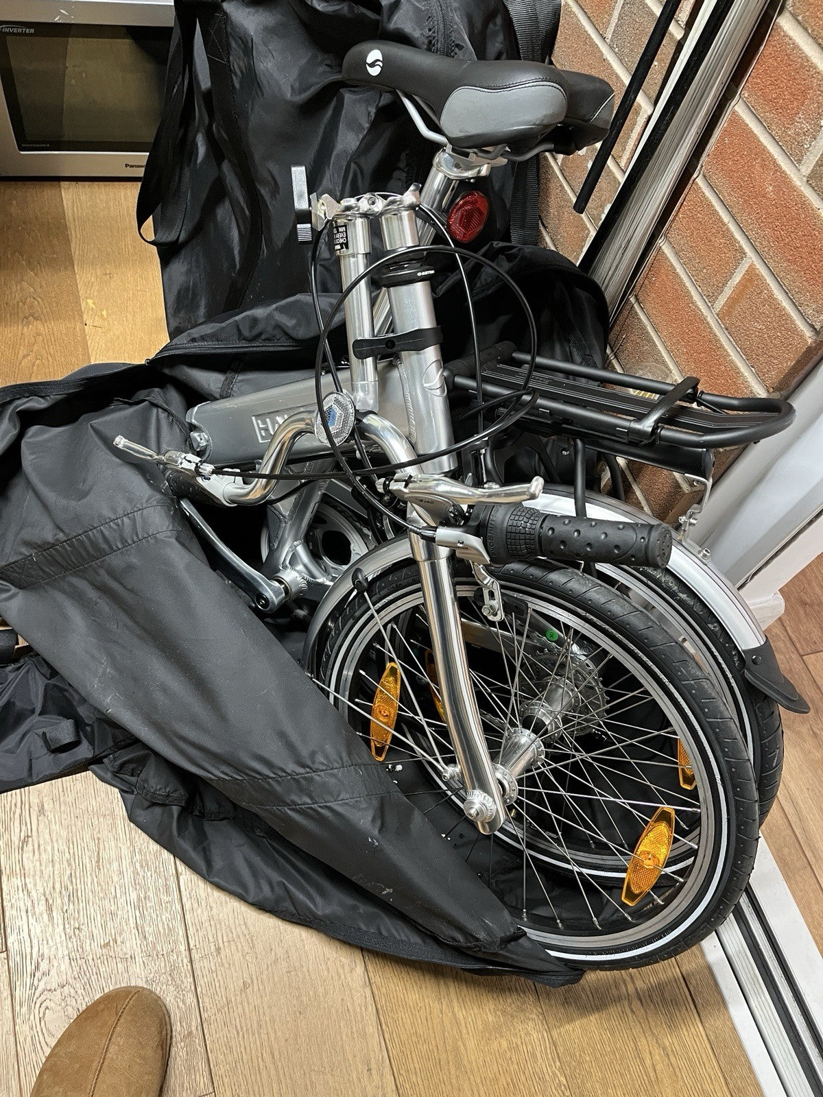GIANT Halfway Folding Bike. 20'' wheels. 7 speed. VGC. RRP £600