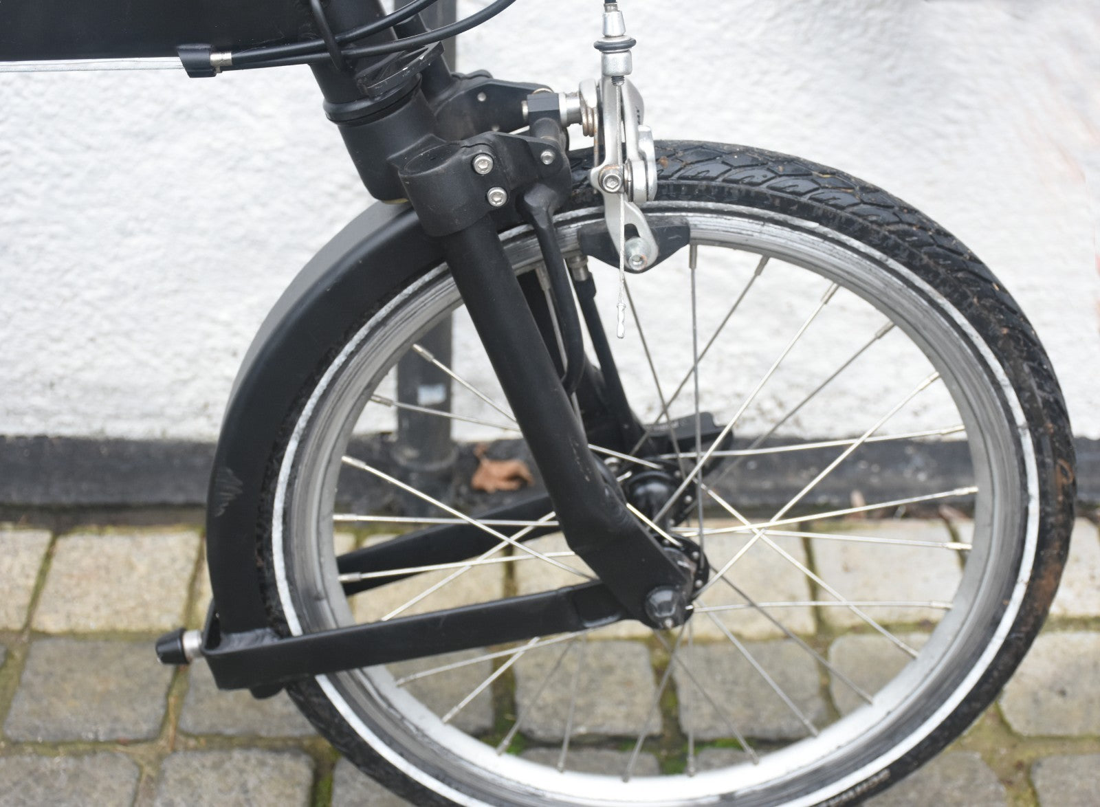 Mezzo 3 Speed Sturmey Archer Geared Folding Bicycle - Good Conditionh