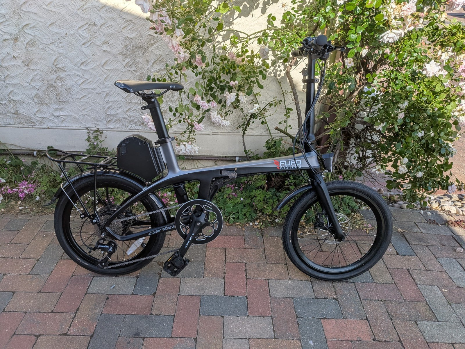 FURO 'E' Powered Folding Bike,FULL CARBON FRAME,EX-DEMO, Ridden For 9 Miles.L@@K