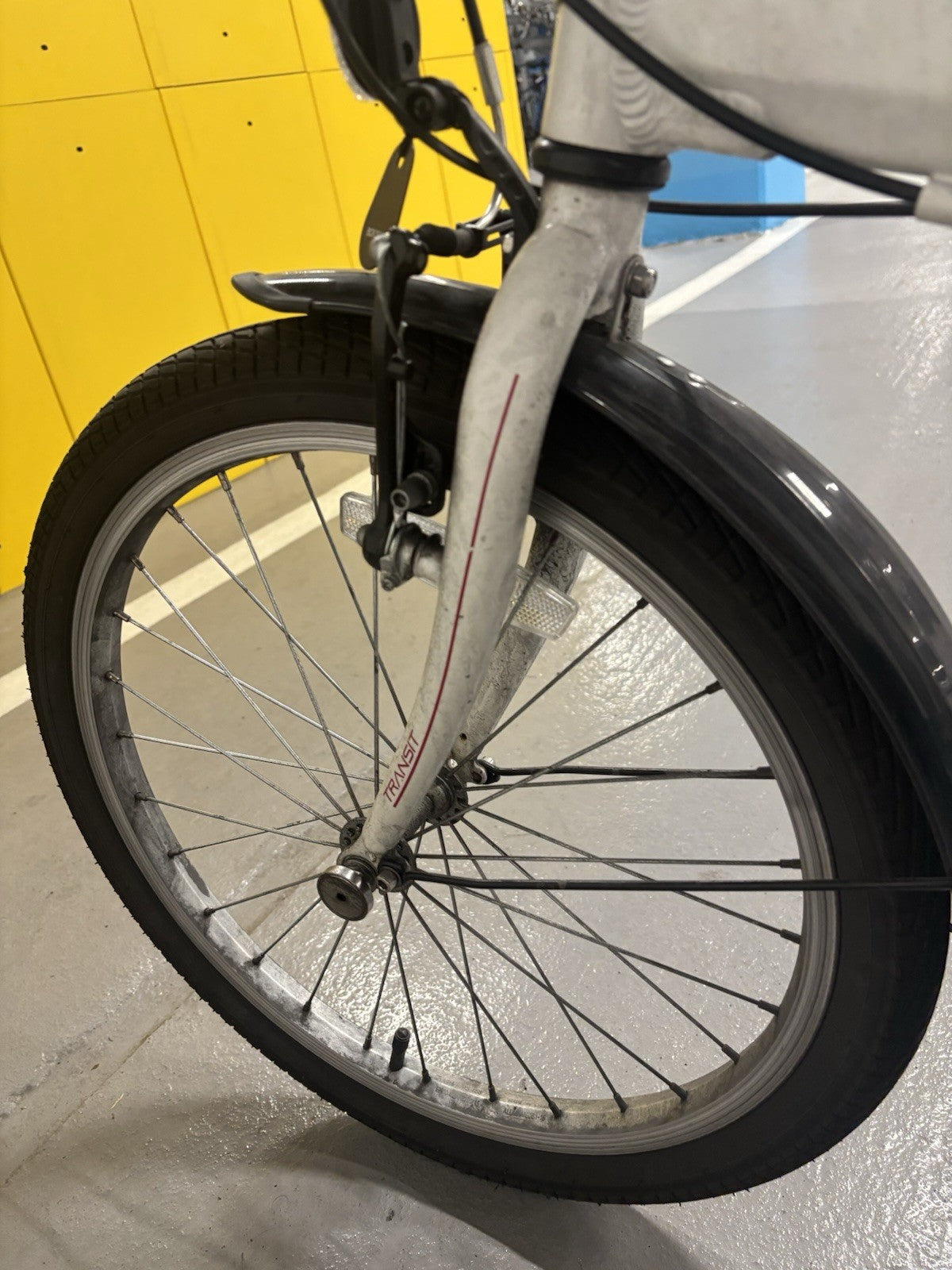 Carrera Transit Lightweight Folding Bike 6061 T6 Aluminium White Colour