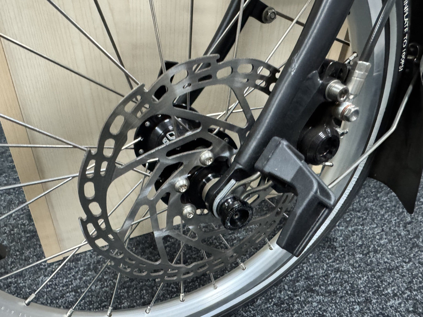 BROMPTON M6R WITH ROHLOFF CONVERSION BY KINETICS OF GLASGOW, FULLY CUSTOMISED