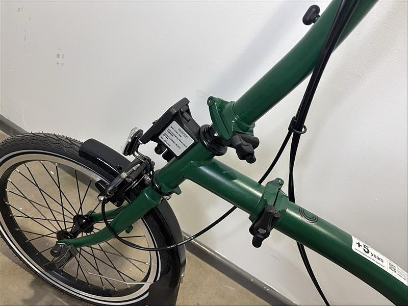 Brompton C Line 2 Speed 2023 Mid Handlebar Folding Bike - Racing Green