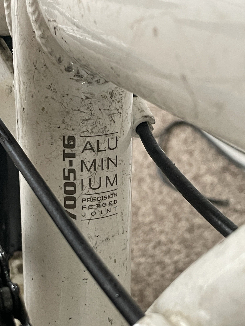 Bickerton Junction 1607 Foldable Bike White 20 Inch Wheels Great Condition