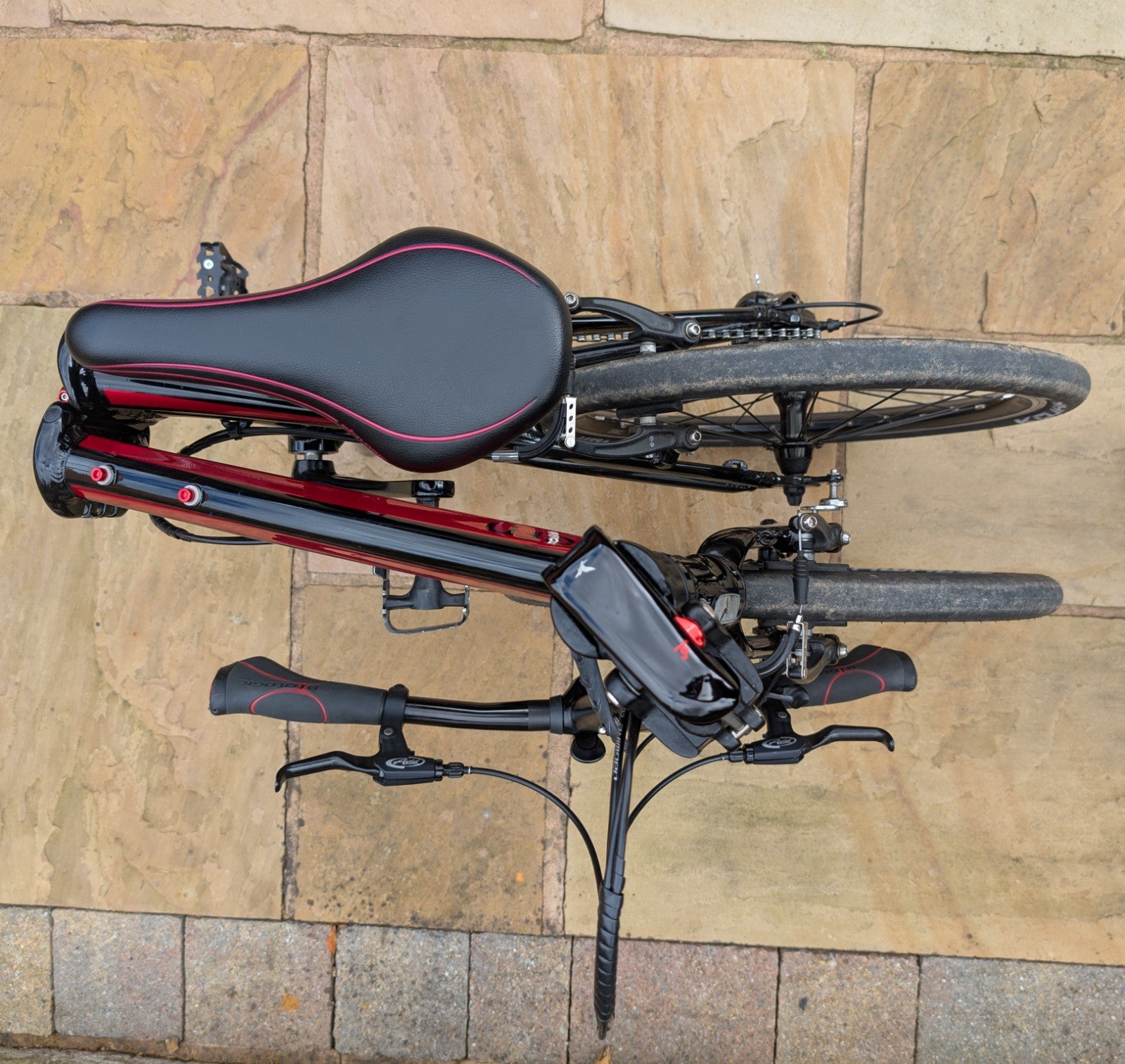 Tern Verge P9 Red & Black 9 Speed Folding Bike in Excellent Condition One Owner