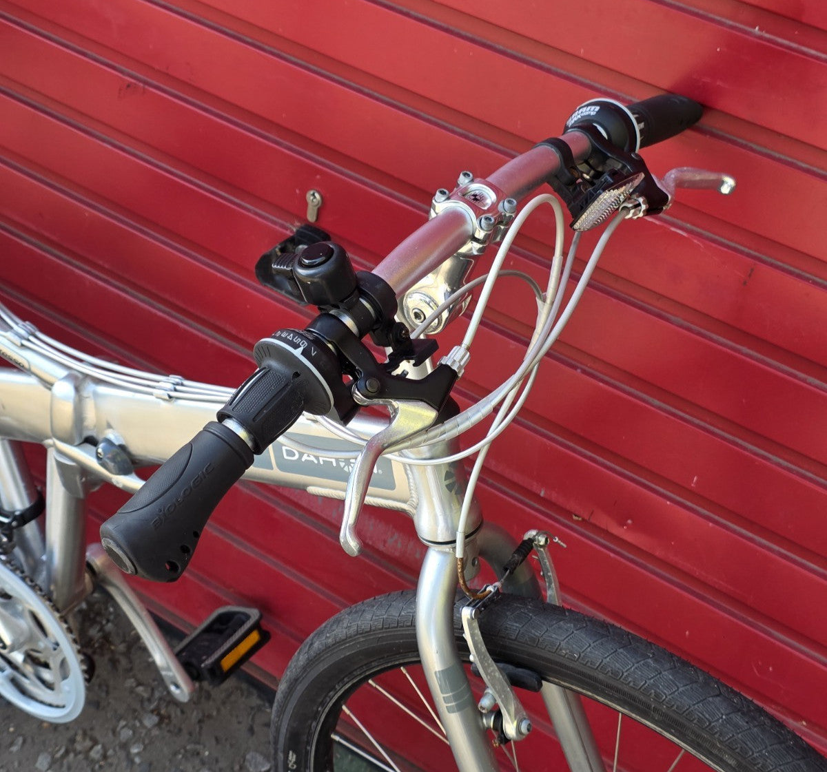DAHON EXPRESSO FOLD UP FOLDING BIKE (42cm FRAME SIZE w/ 26" WHEELS) VG CONDITION