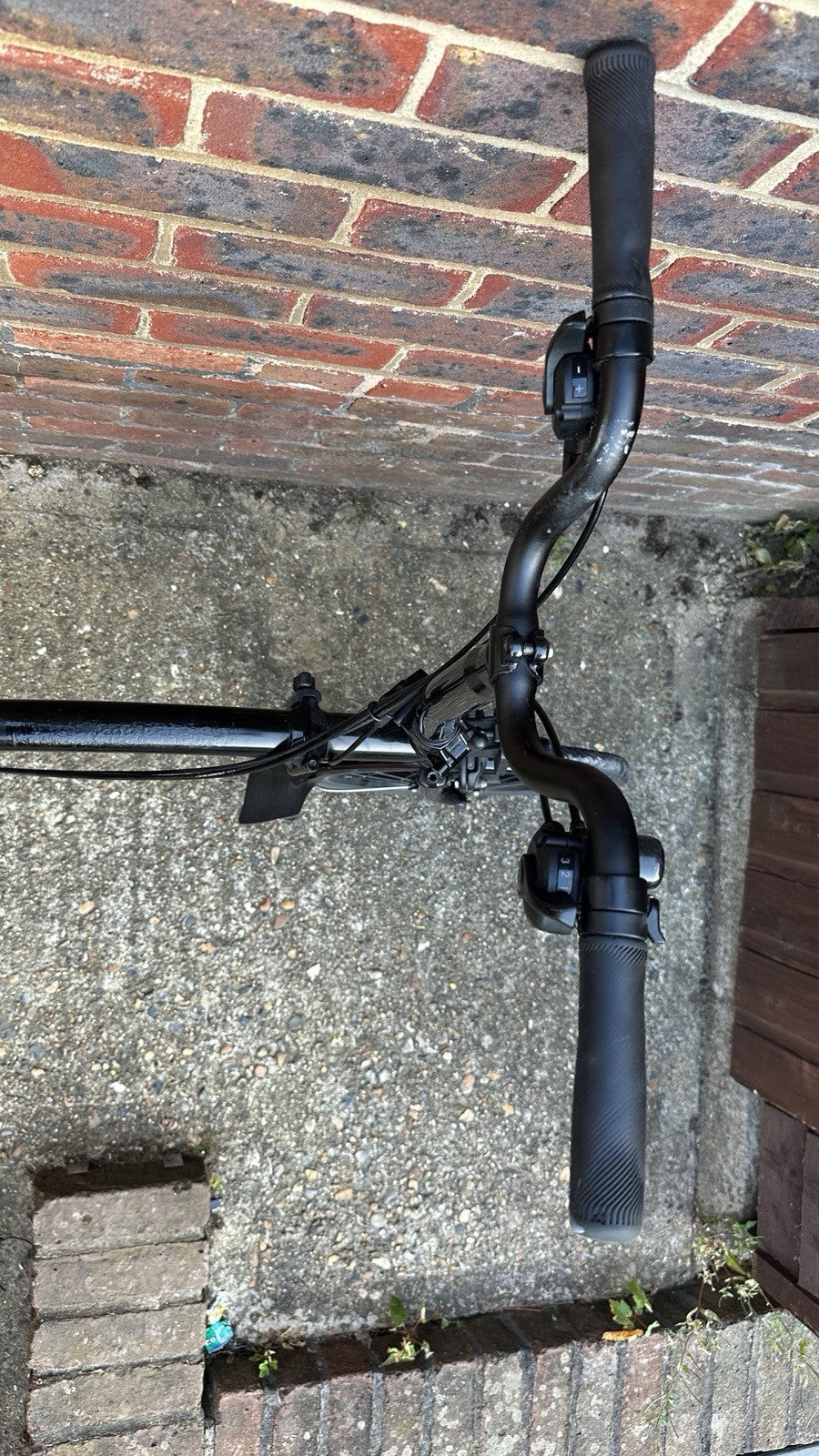 Brompton M6L 2019 6 Speed Folding Bicycle Black edition