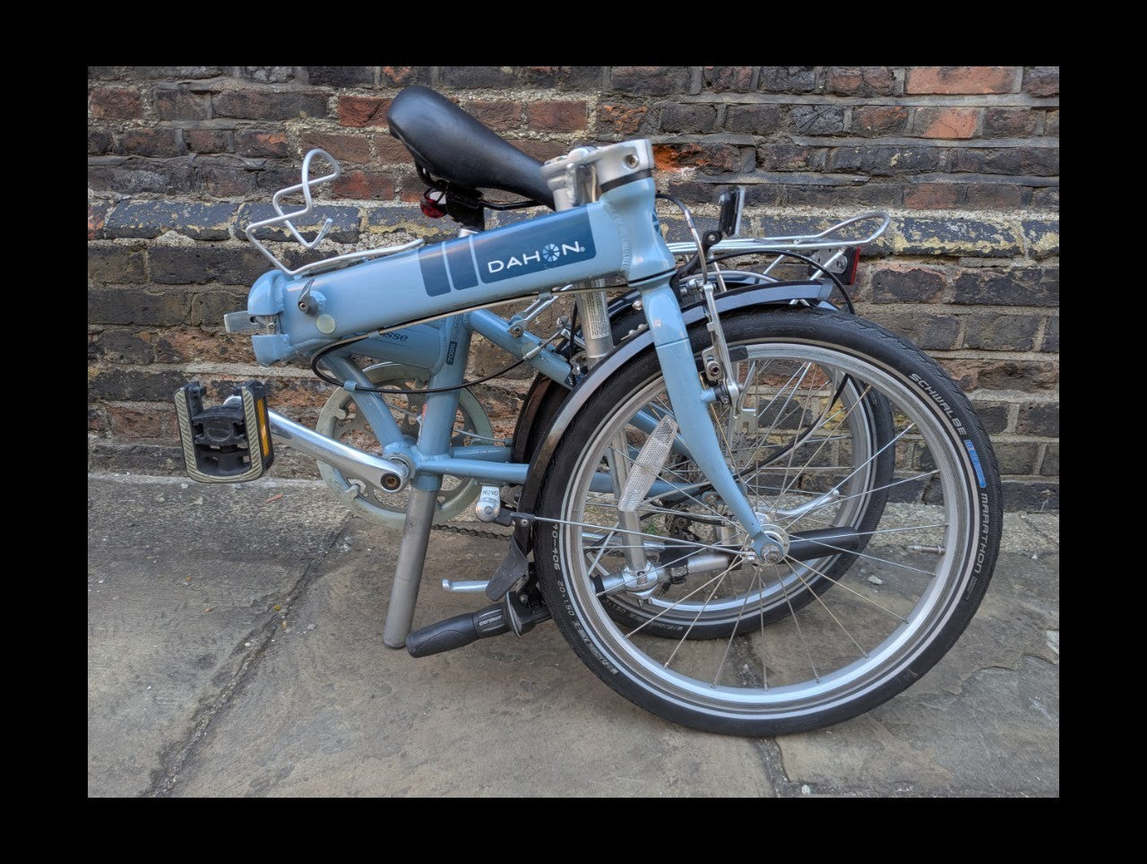 dahon vitesse folding bike