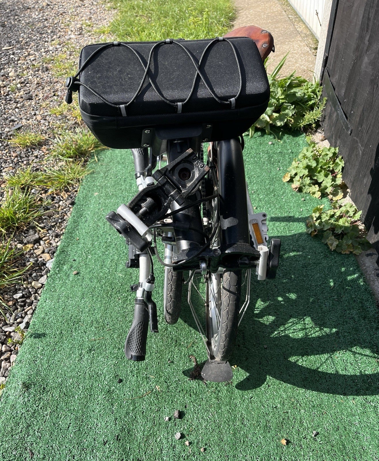 Brompton S3L Folding Bike 3-Speed, Black Including Extras.