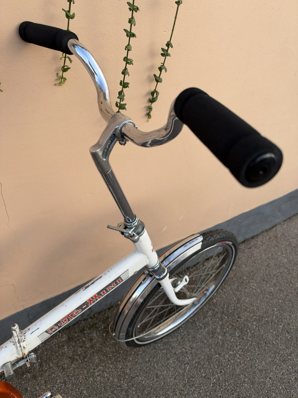 Vintage 70’s Auto-Mini Folding Bicycle Bike Cycle Fold Up Folder Compact London