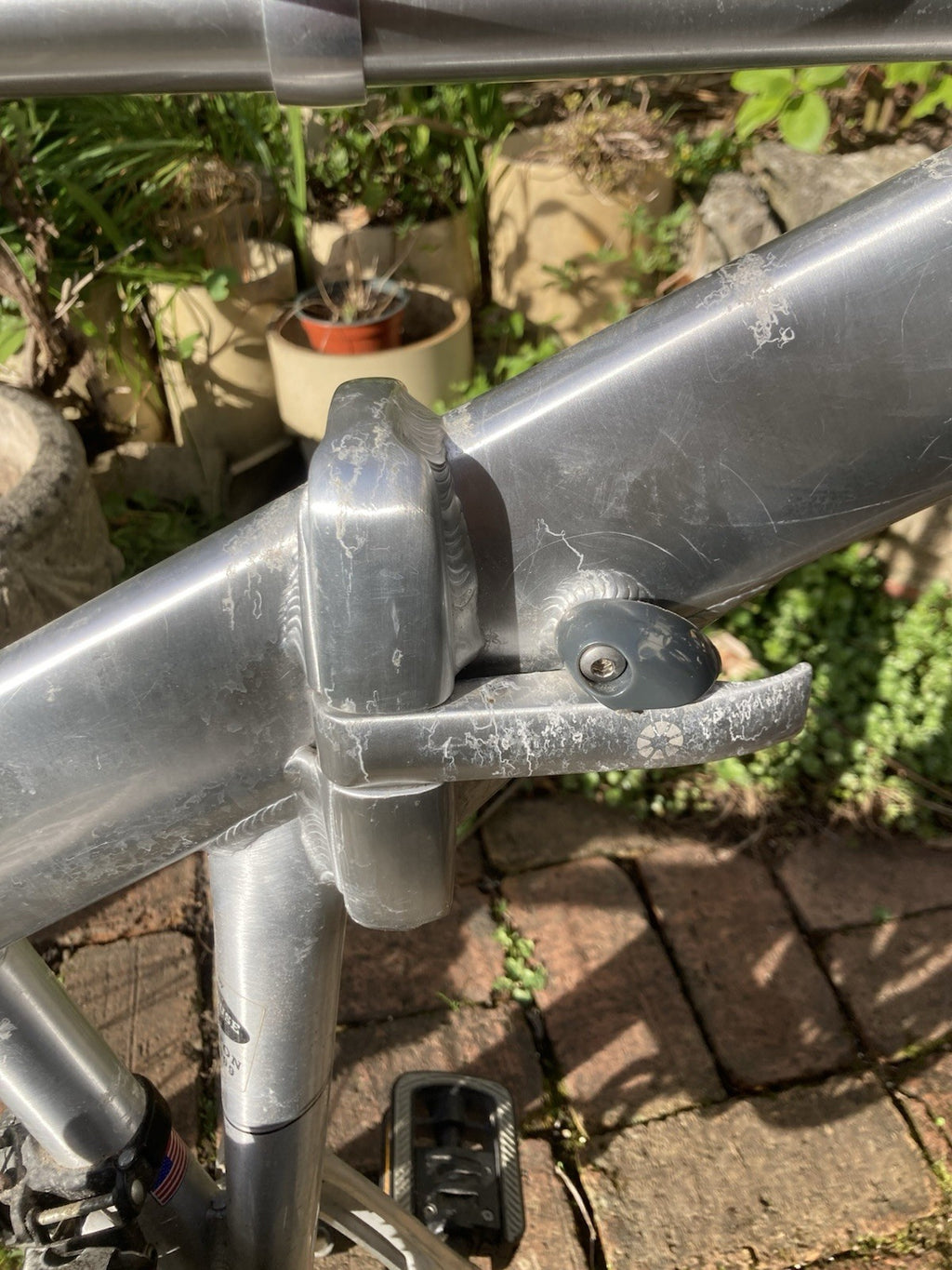 Dahon Expresso D24 Aluminium Folding Bike With Cover
