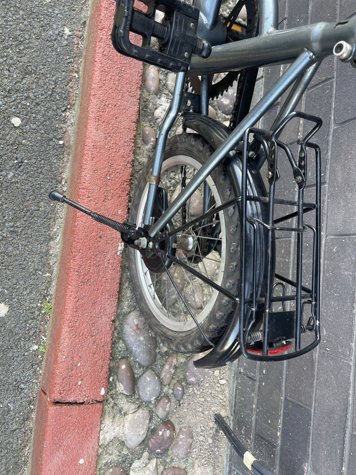 Apollo Folding Bike  Silver/Black