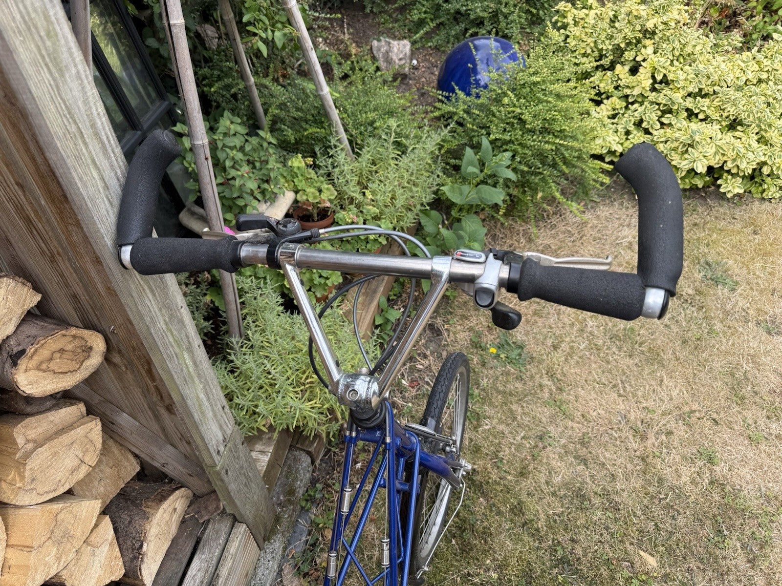 Alex Moulton Separable APB Bike with wishbone handlebars and bespoke day rack