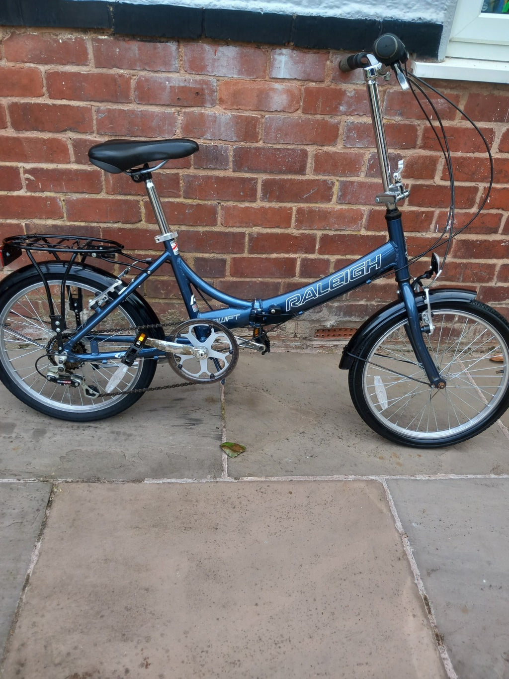 Raleigh Swift Folding Bike 6 Gears Excellent Condition