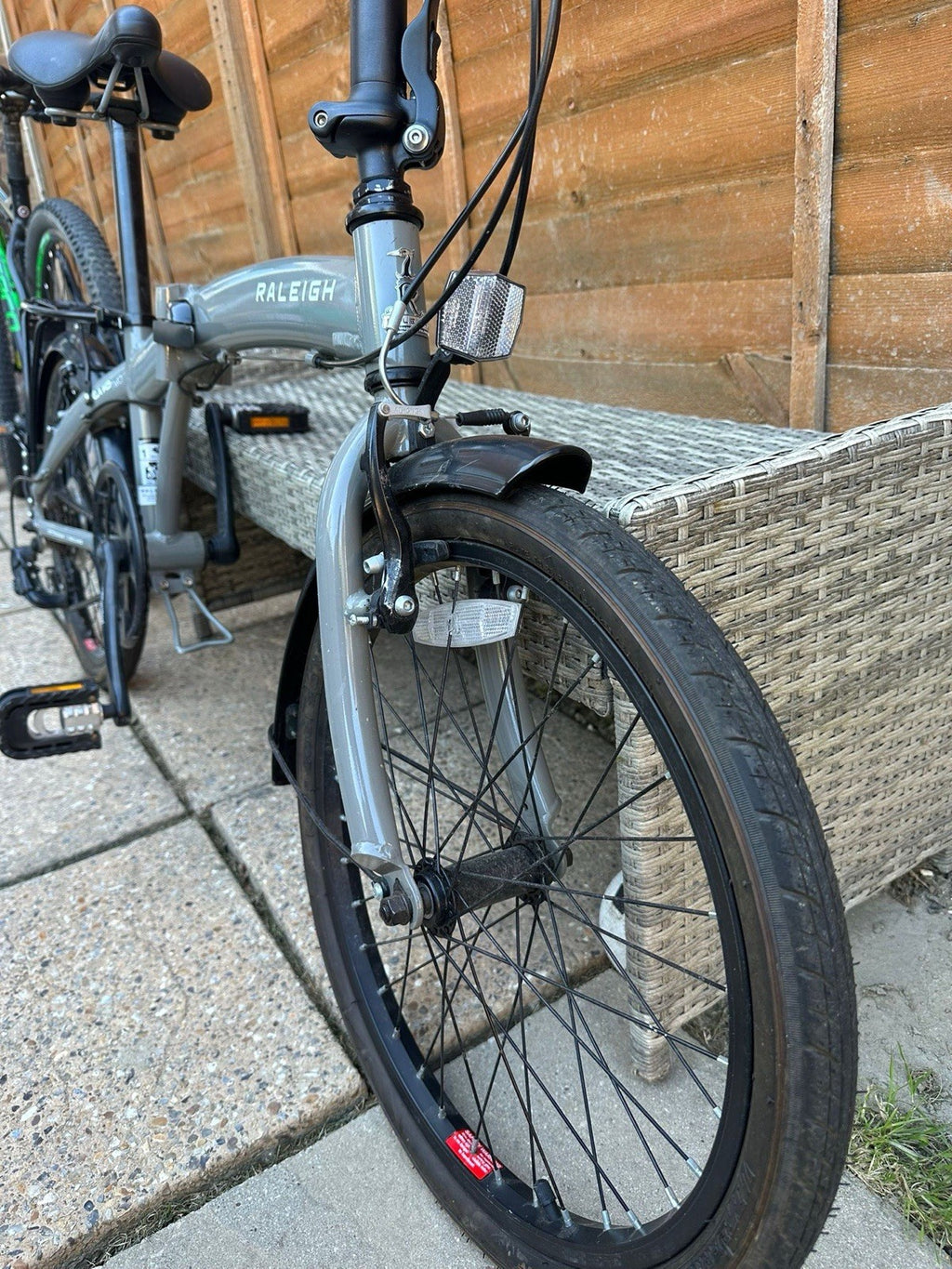 Raleigh Evo 2 Fold Up Grey Commuter Bike Excellent Condition Collection Only