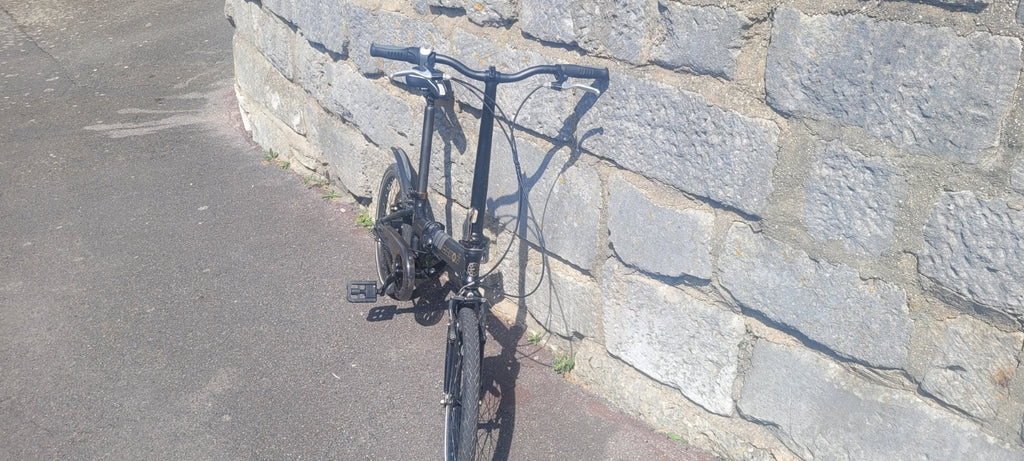 DAHON Vitesse Folding bike 5 Speed - With Bag and quick release mud guards