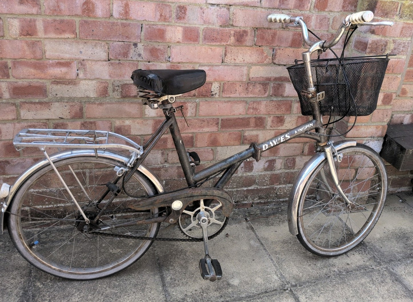Dawes Kingpin classic folding 3 speed bike, in good working condition
