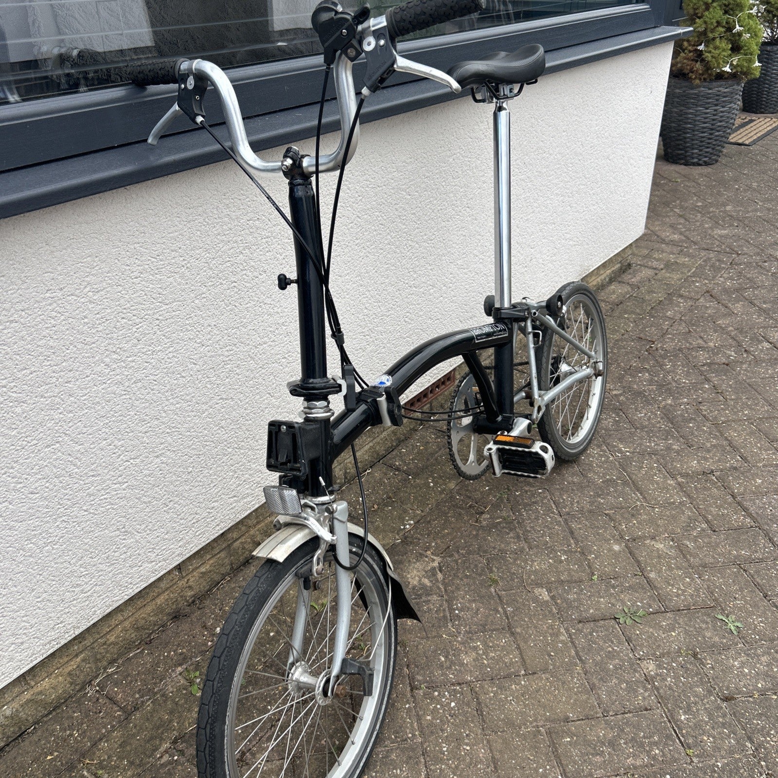 Brompton Folding Bike 2007 ish Average Condition Fully Working 2 Speed S1