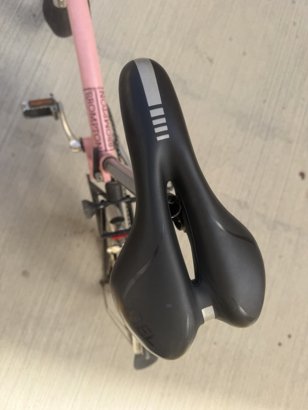 Brompton 16in Folding Bike Pink BMX Bars Mudguards Bell Rear Reflector