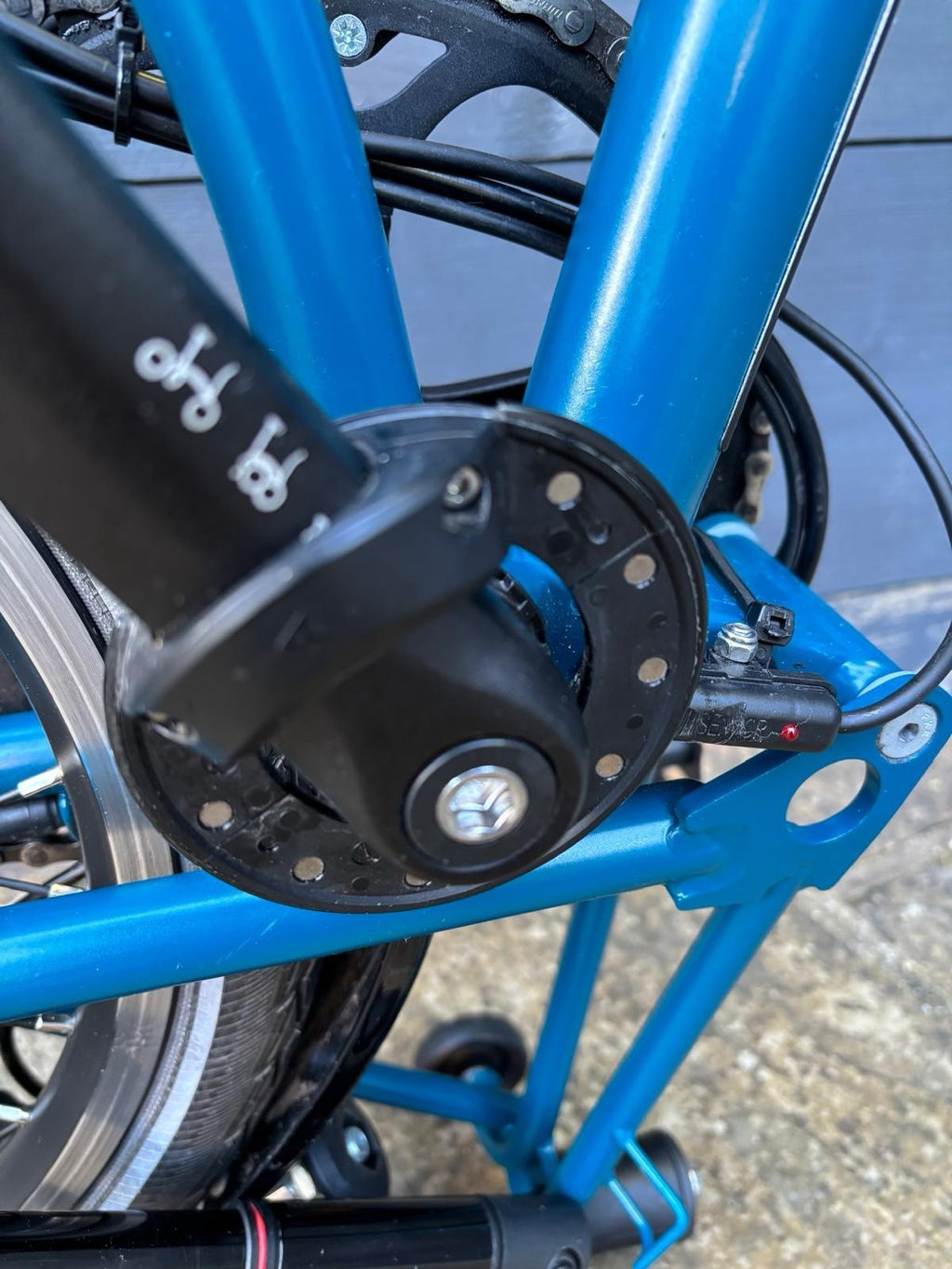 2023 Brompton C Line 6 Speed Urban in Ocean Blue + Optional Swytch Kit Fitted