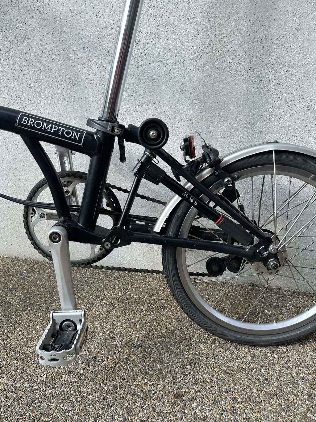 Brompton Folding Bike Black 2021 6 Speed - Very good condition - collection only