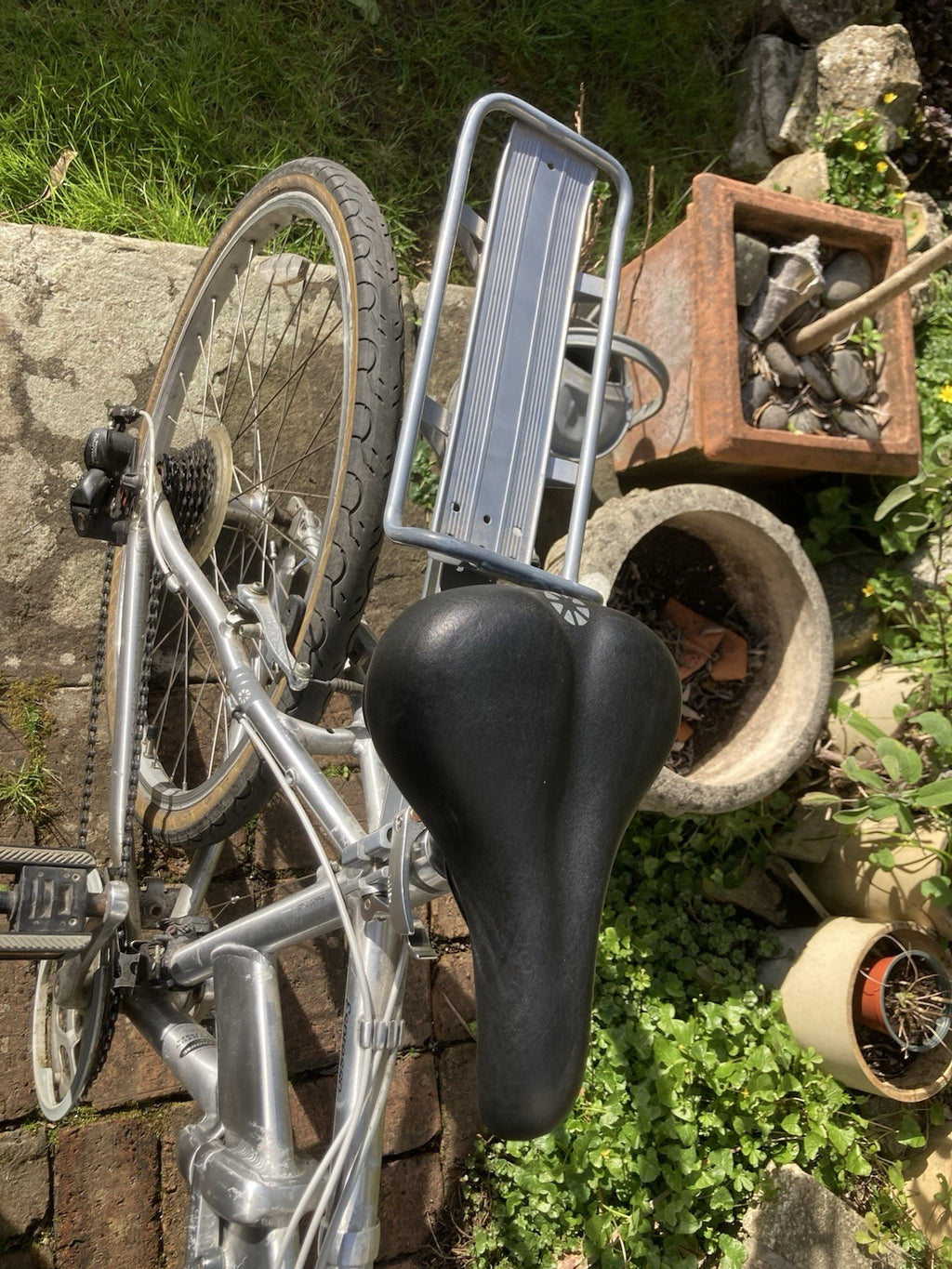 Dahon Expresso D24 Aluminium Folding Bike With Cover