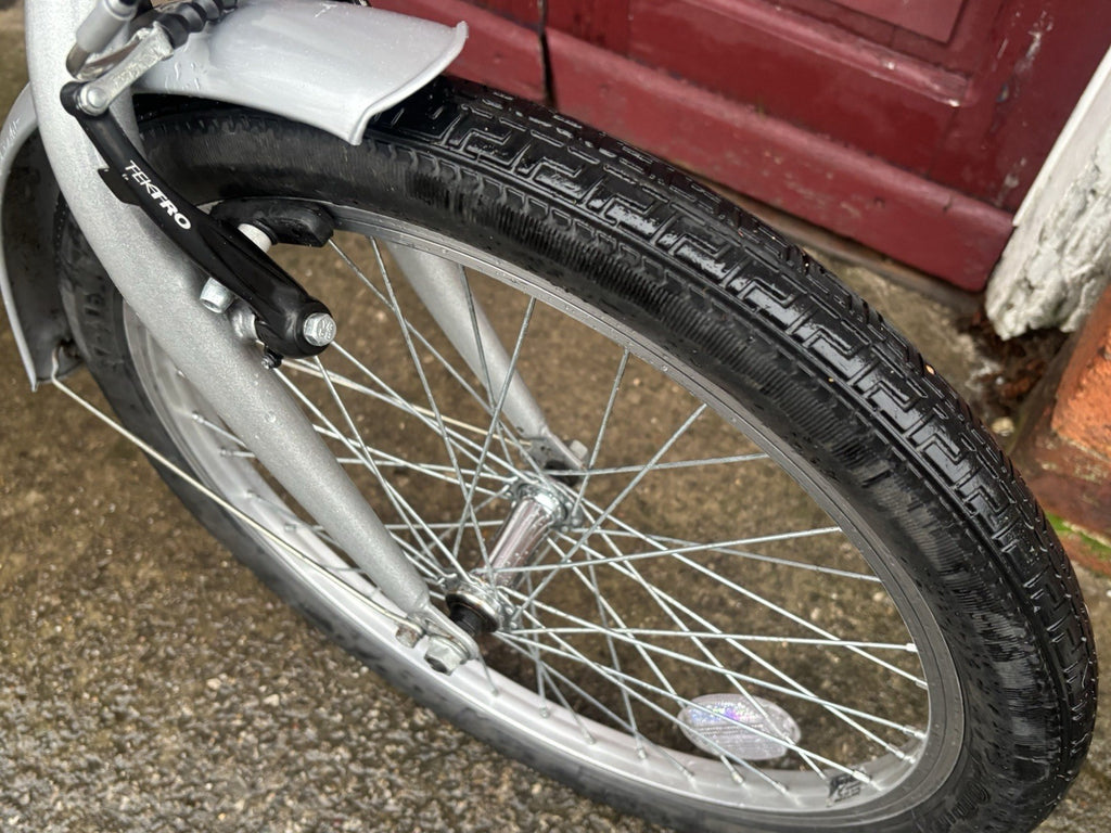 Raleigh Folding Bike 6 Speed Shimano Revishift 20” Wheels Well Maintained