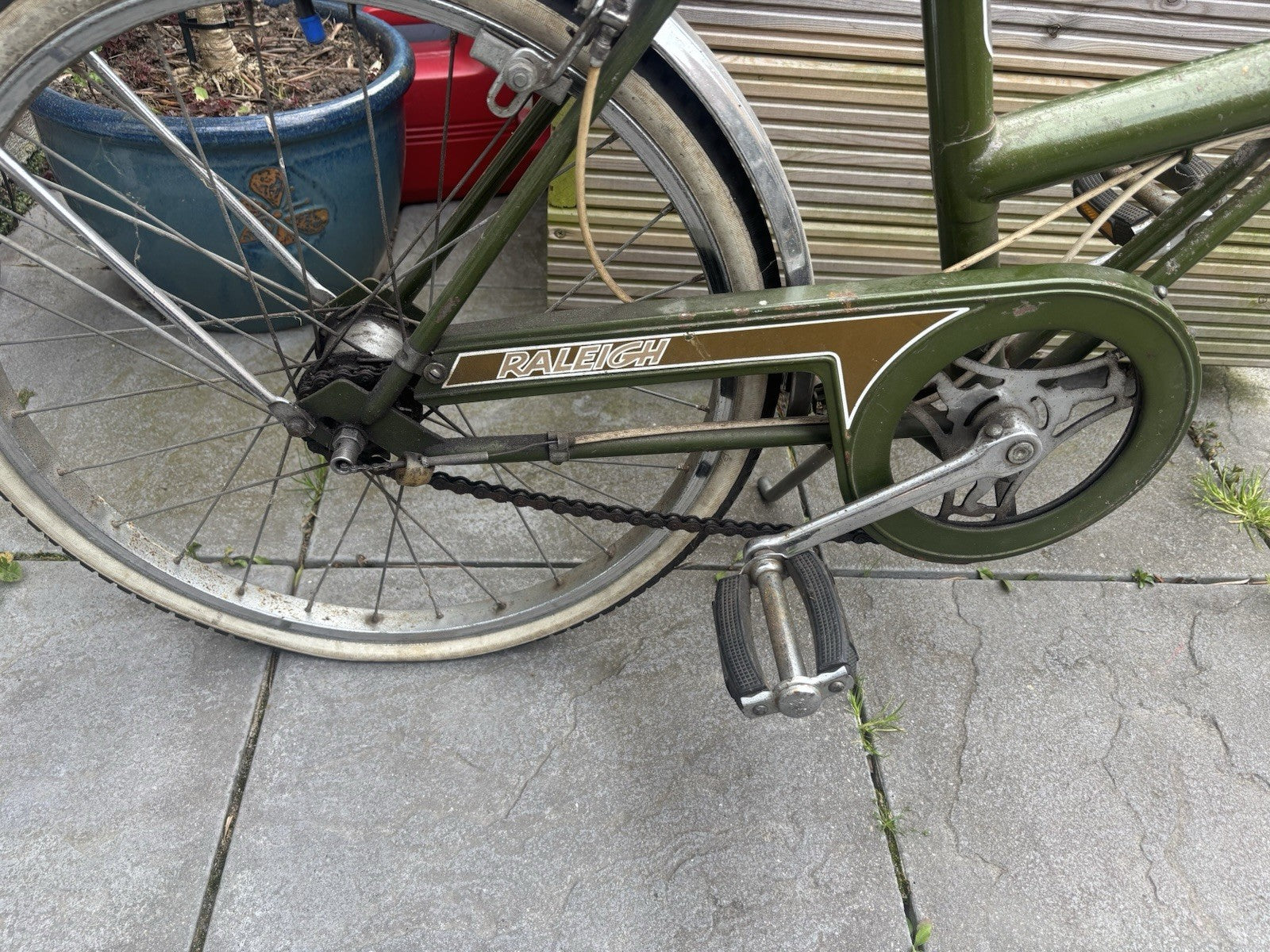 Raleigh stowaway folding bike green 1980