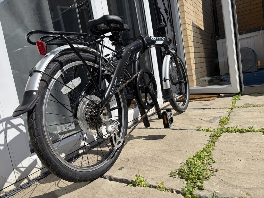 Carrera Intercity 20in Folding Bike Black/Silver Rear Rack Mudguards V-Brake