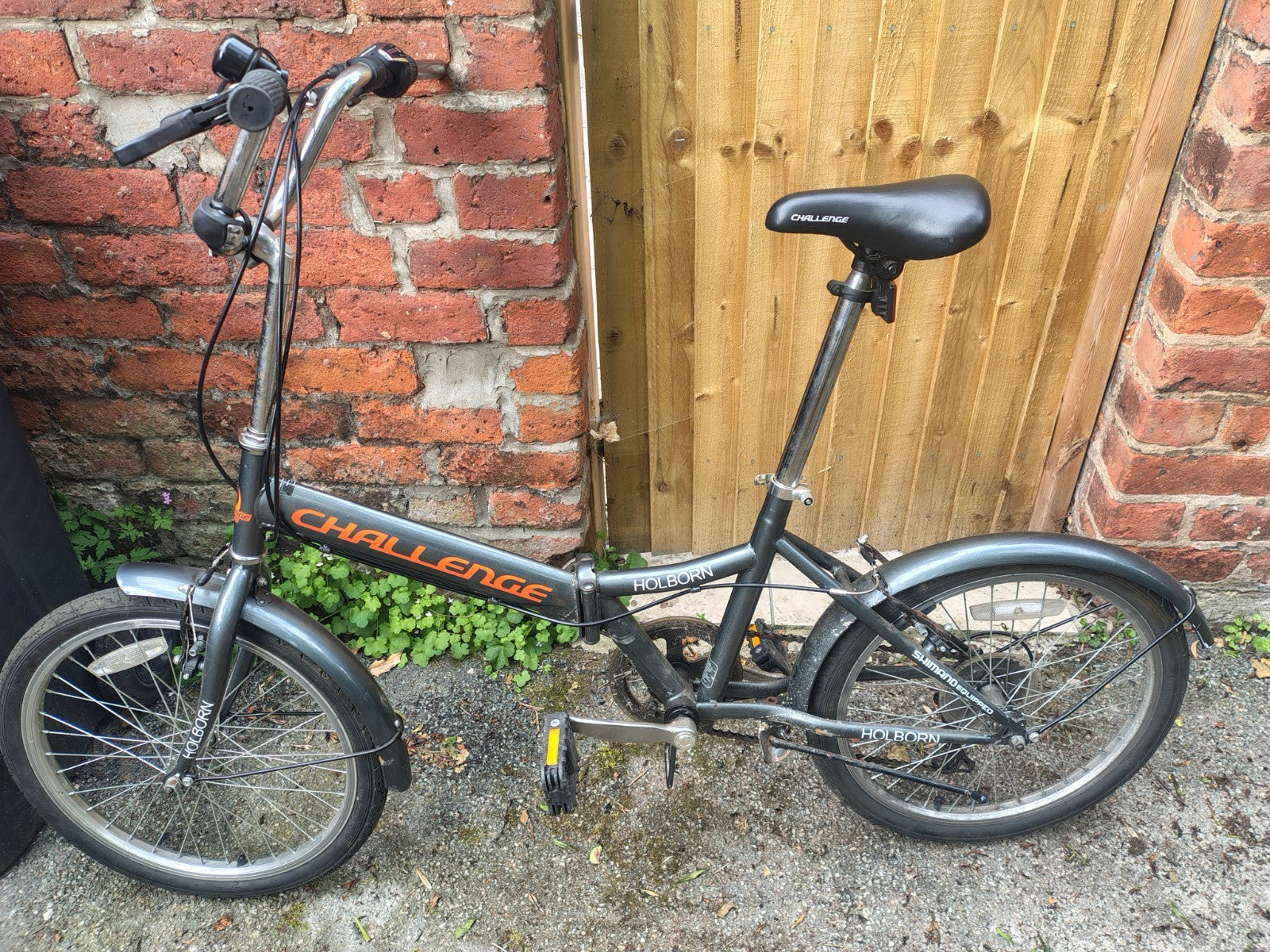 Holborn Challenge Folding Bike 20" Wheels, 6-Speed