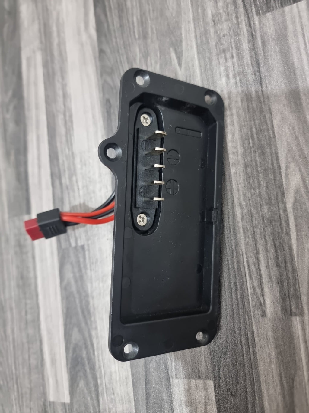 Engwe Battery Conector