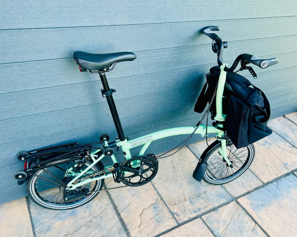Brompton C Line 2 Speed Matcha Green Folding Bicycle 2025 + Messenger Metro Bag