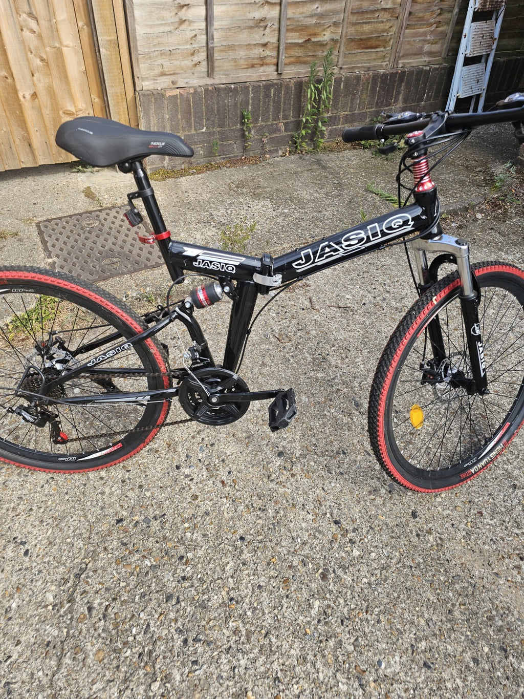 JASIQ Folding Mountain Bike 26in Full Suspension 21-Speed Disc Brakes Black/Red