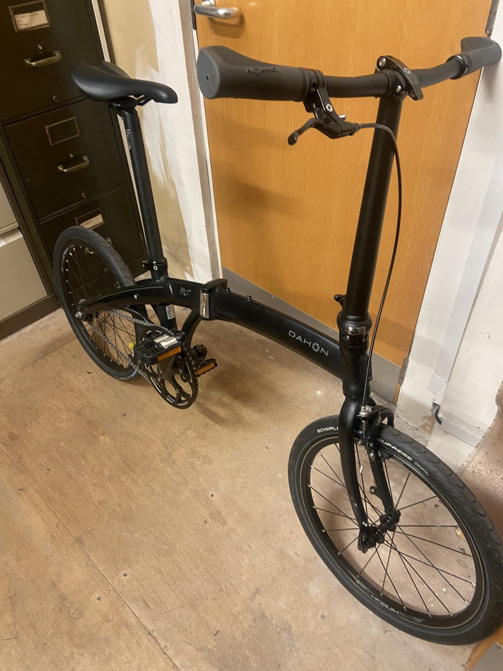 Dahon Mu Uno Black Folding Bike Single Speed Coaster Brake 9kg  VGC