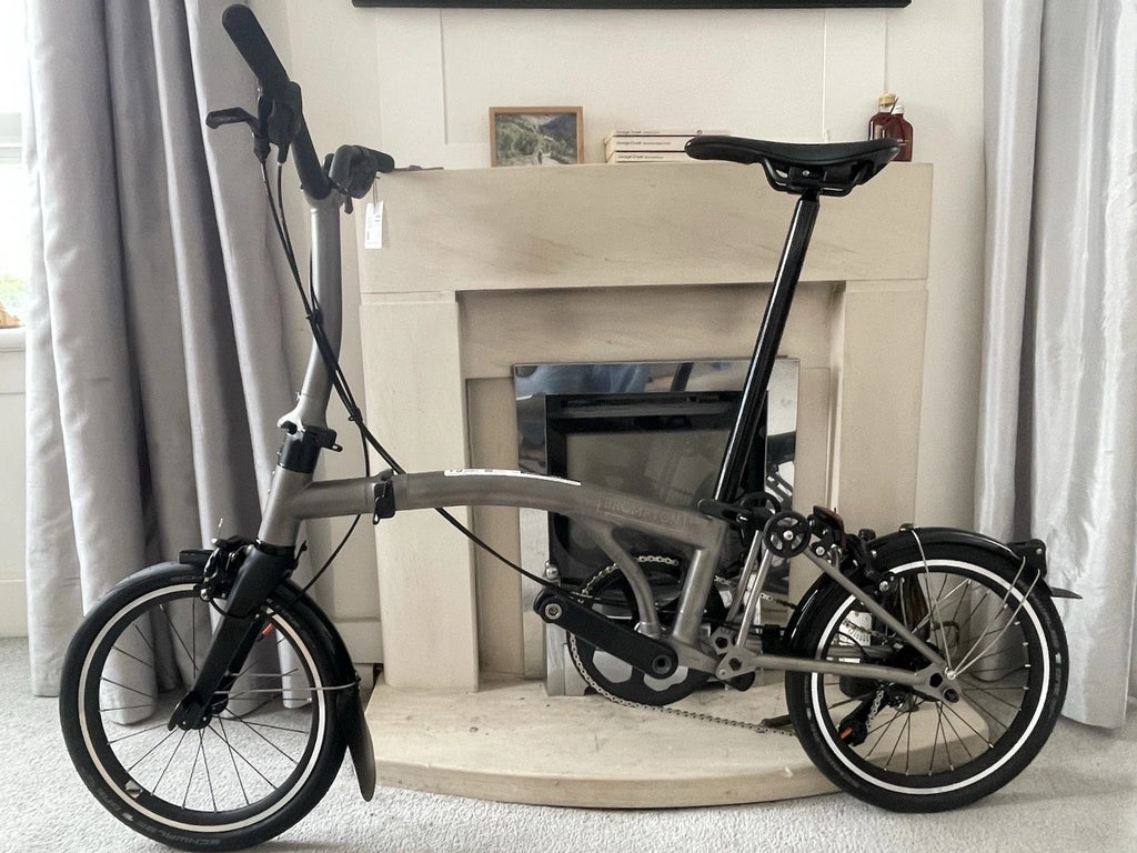 Titanium 2025 Brompton T Line M Bar 4-Speed L Brand New