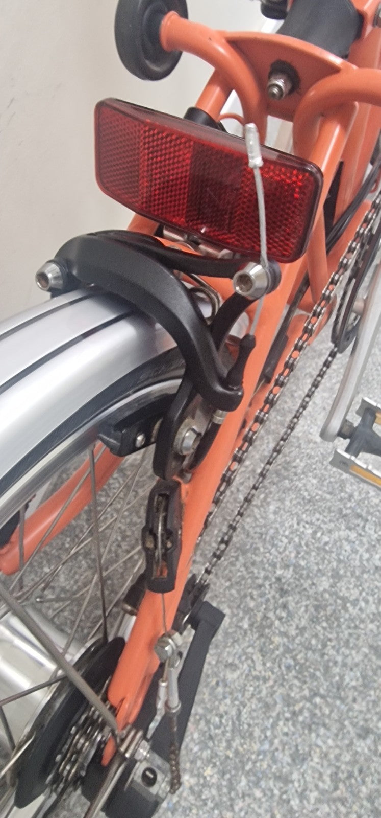 Brompton  C Line 6 Spd FLAME CORAL  Global P&P📦🌎✈️📬